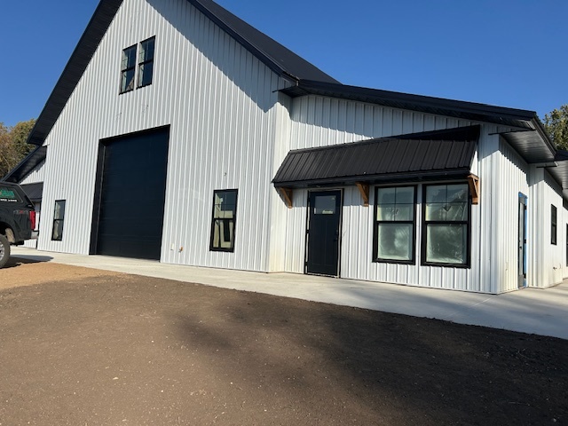 Modern Barndominium
