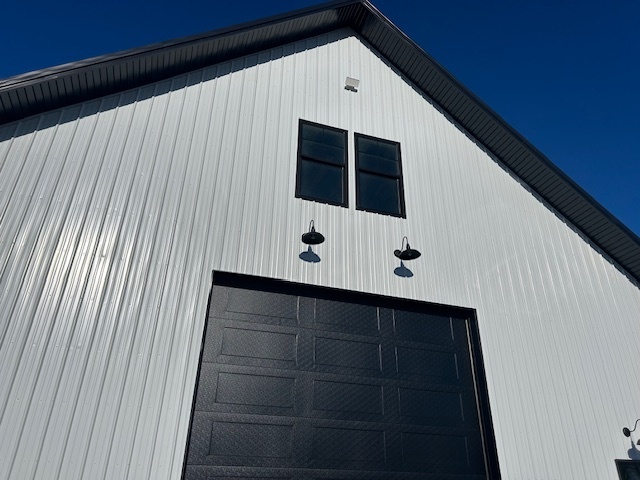 Modern Barndominium