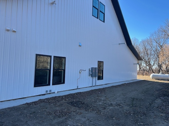 Modern Barndominium